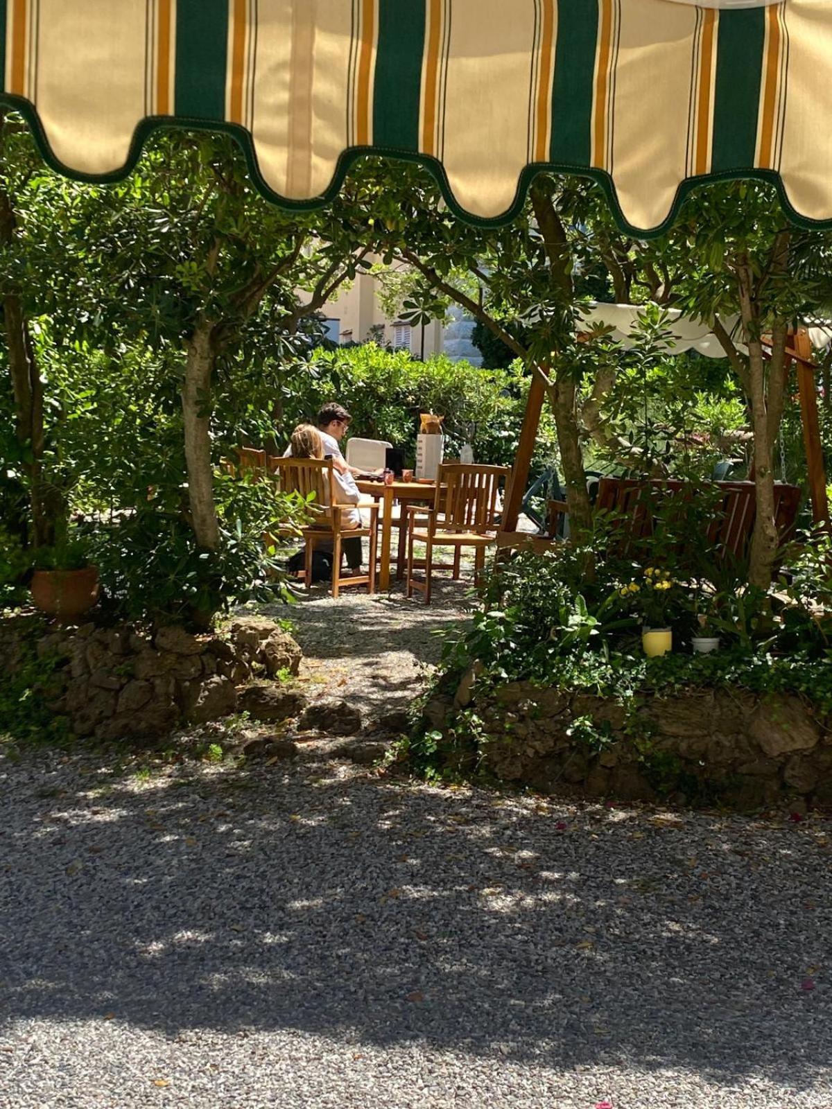 Albergo Pensione Bartoli Castiglioncello Exterior foto